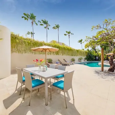 Villa Manhattan - Luxurious 4 Bdr Villa, Huge Pool